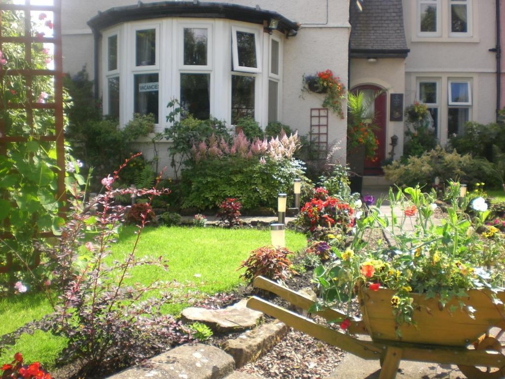 Pitreavie Guest House Dunfermline Exterior photo